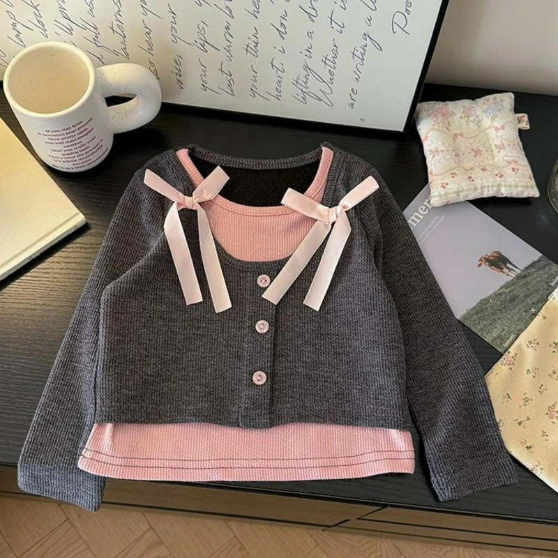 Camiseta dulce de primavera dos en uno para niñas, Top de manga larga con lazo, estilo coreano, camisa infantil versátil y moderna - imagen 5