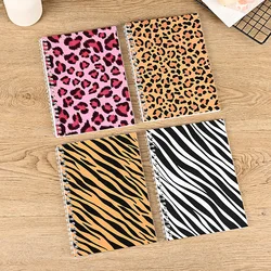 Cuaderno adhesivo estampado leopardo A5 - Libro coleccion infantil