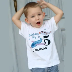 Camiseta infantil personalizada con diseño avión para fiesta de cumpleaños