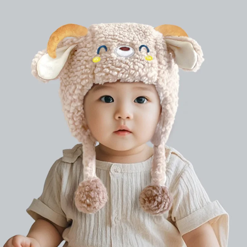 Gorro de felpa para bebé de invierno, gorro con protección para los oídos de oveja de dibujos animados de 6M-3T, gorro acolchado de piel cálida y dulce para niño pequeño