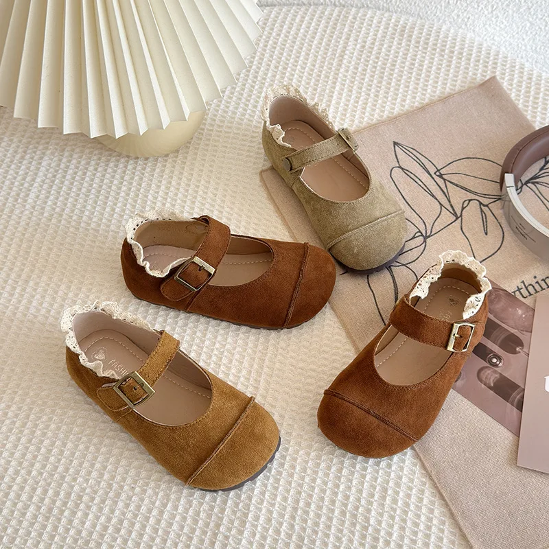 Zapato de cuero de moda para niña, zapatos Le Fu de otoño 2025, zapato de actuación de princesa Retro, zapatos de cuero pequeños de frijol para niña