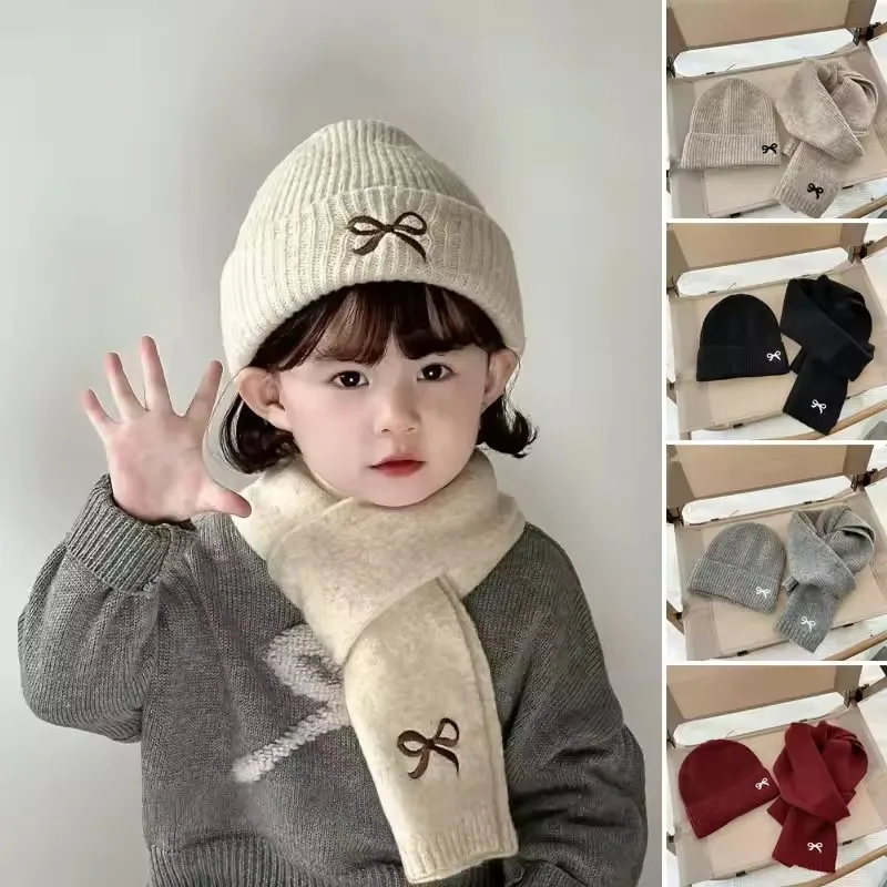 Gorro de punto con orejetas para niño y niña - imagen 4