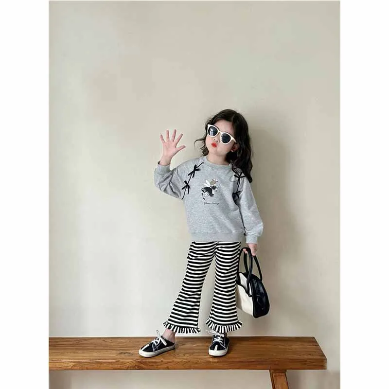 Chándal infantil de sudadera con pantalones a rayas para niña - imagen 5