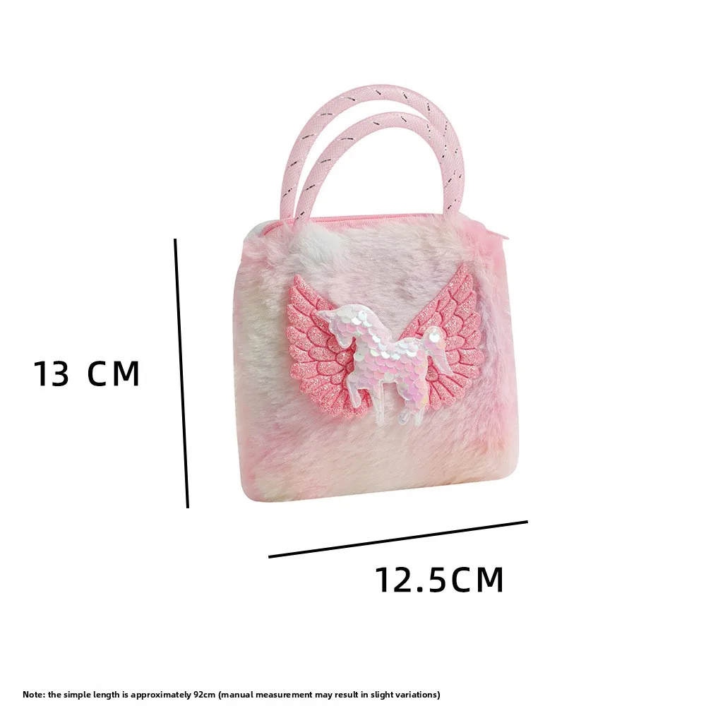 Bolso de felpa con unicornio visto frontal