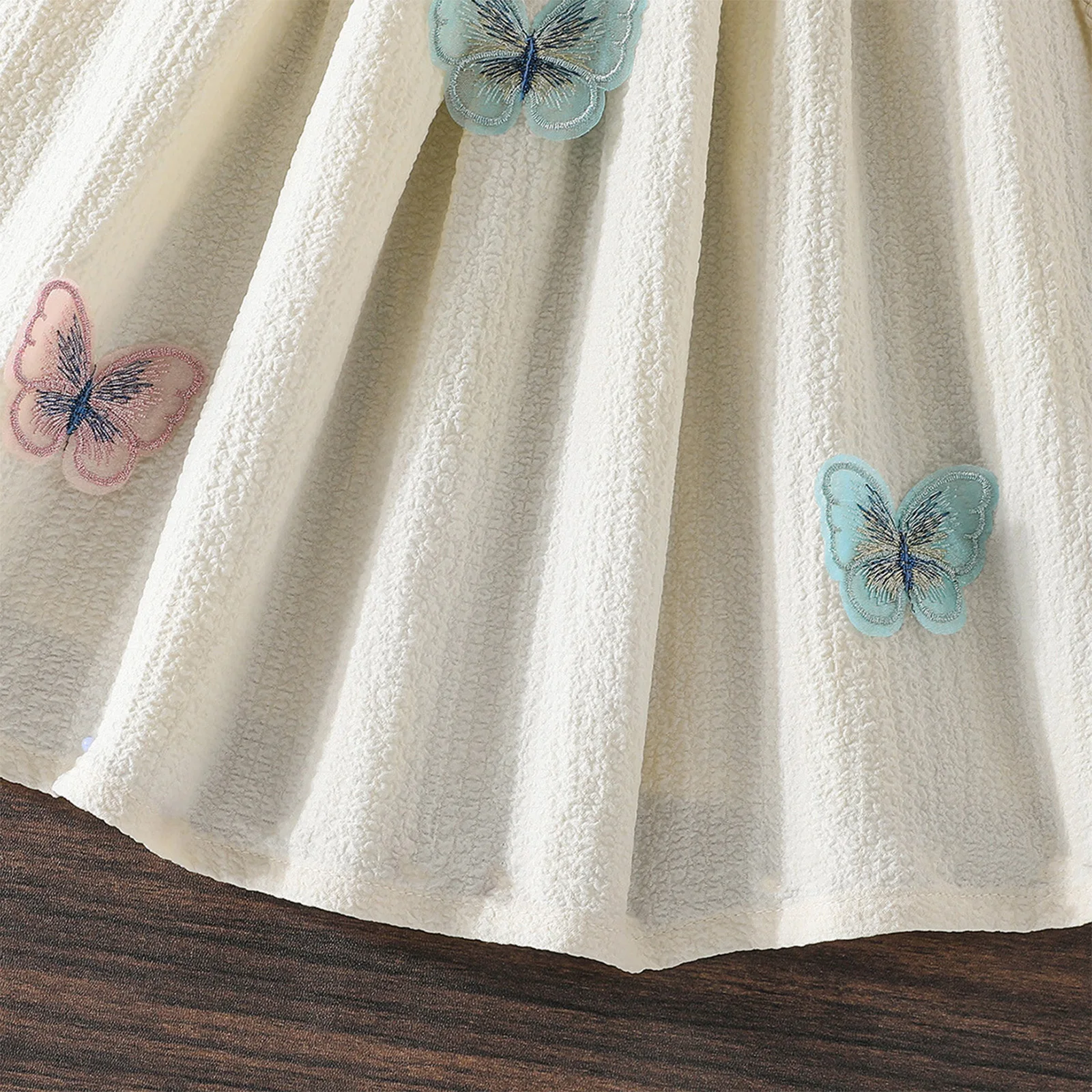 Vestido veraniego para niñas con mariposa y mangas volantes - imagen 5