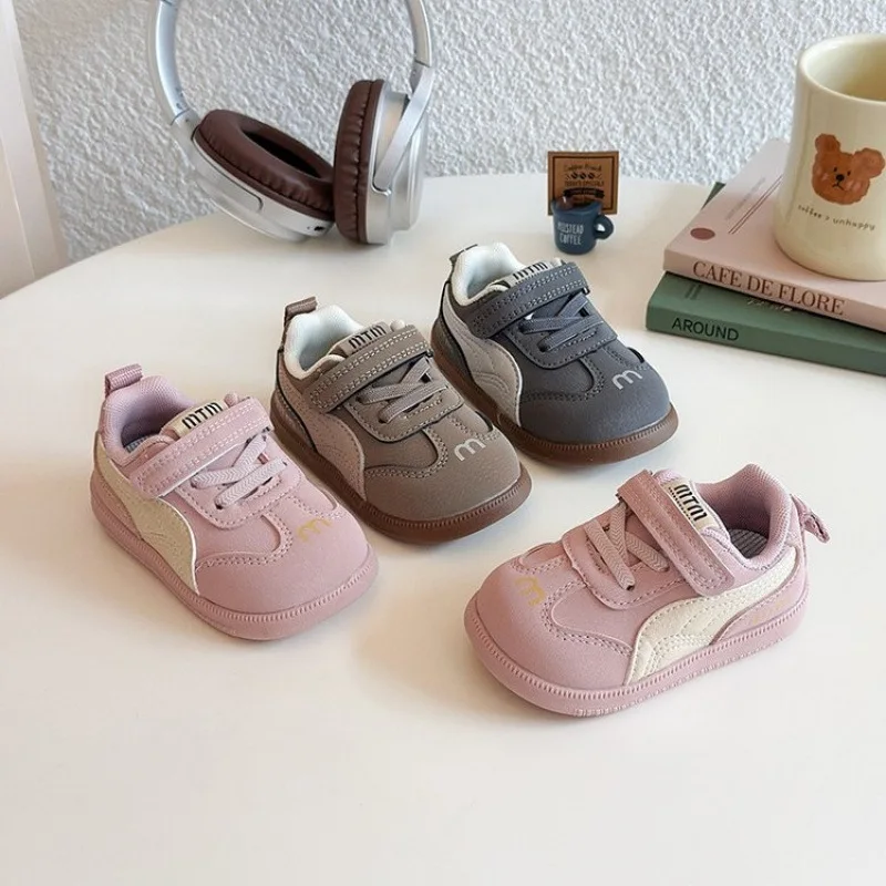 2025 Diseñadores Zapatillas de deporte para niños Cuero de PU Zapatos impermeables para bebés y niños Zapatillas de deporte ergonómicas para niñas Zapatos deportivos para niños - imagen 2