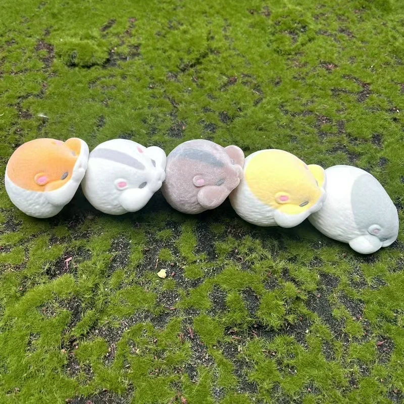 Juguetes de cápsula amarilla, lindo kawaii, hámster Tsumukko graso, parte 2, muñecas flocadas apiladas, figura de chirrido para aliviar el estrés - imagen 3