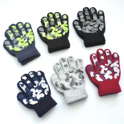 Guantes de invierno con grips para niño – Print camuflaje
