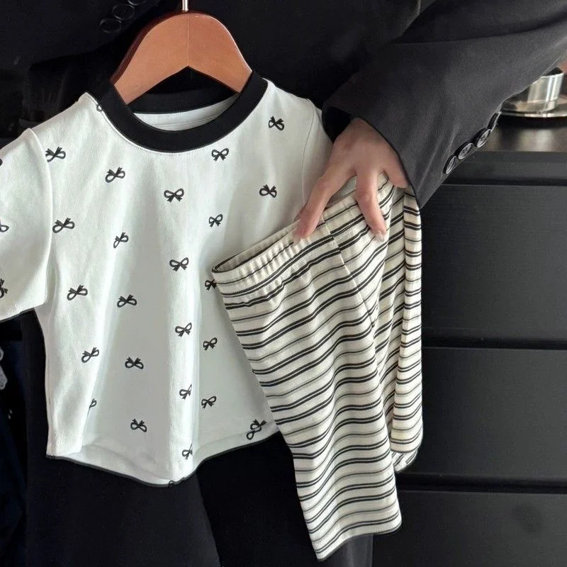 Conjunto verano bebé camiseta manga corta y pantalón rayas