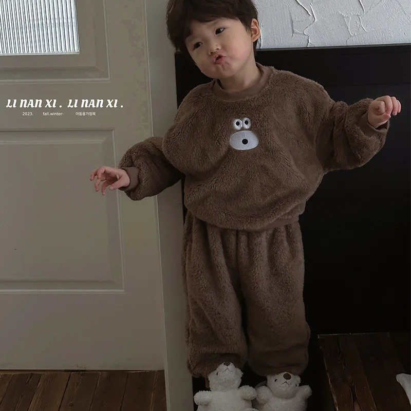 Conjunto de felpa con osito para niña – Dos piezas invierno - imagen 2