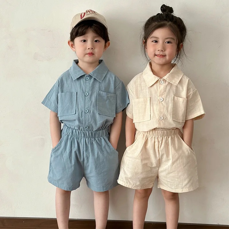 Conjunto infantil de algodón – Camisa y shorts beige para niño - imagen 5