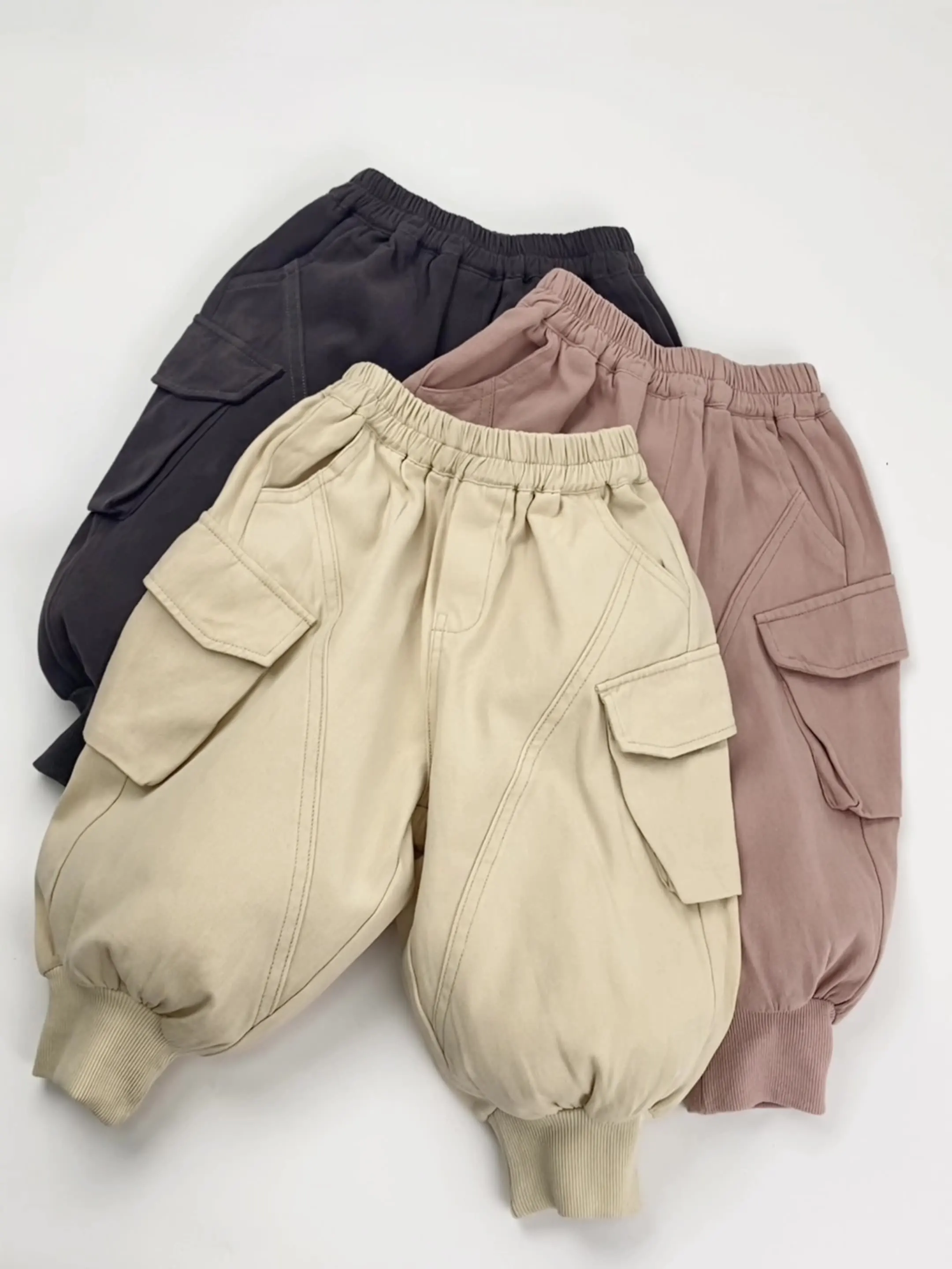 Pantalones informales para niños de 1 a 7 años, novedad de Otoño de 2025, pantalones Cargo holgados con puños en el tobillo de estilo coreano con bolsillos para niños y niñas - imagen 2