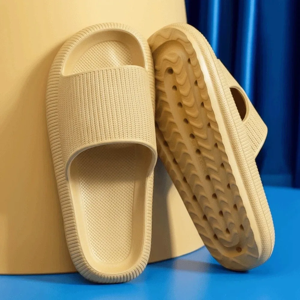 Nuevas zapatillas deportivas antideslizantes, zapatillas exteriores elevadas resistentes al desgaste, sandalias informales EVA para el hogar