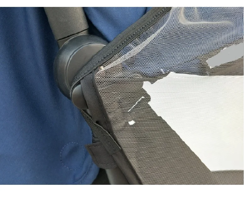 Mosquitera Babyzen Yoyo 2 - Sistema de fijación