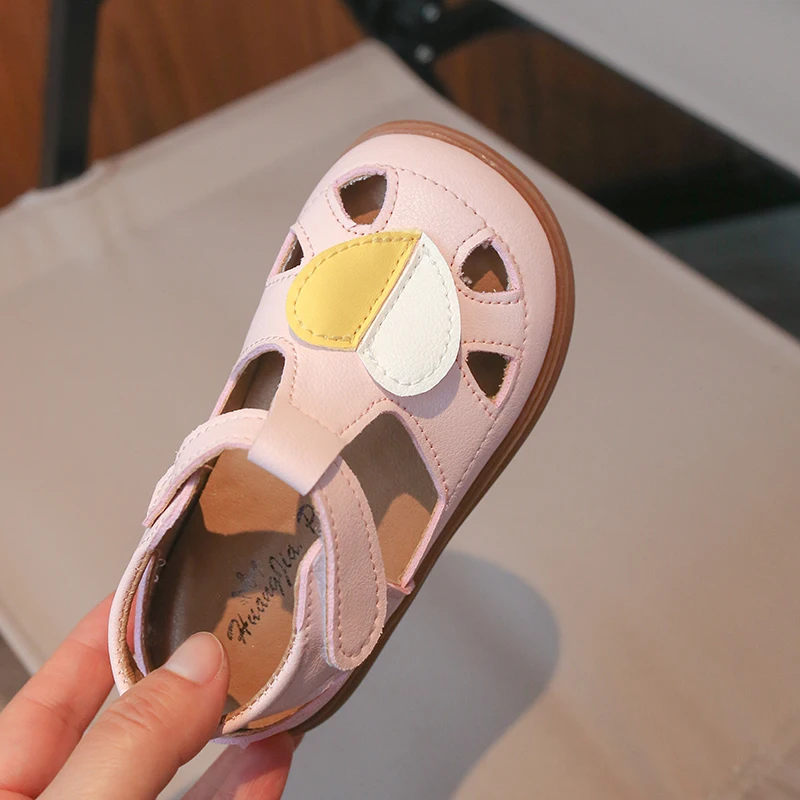 Sandalias para niñas, zapatos informales de verano para niños, zapatos de princesa de amor, cómodas sandalias antideslizantes de suela blanda para exteriores para niños - imagen 4