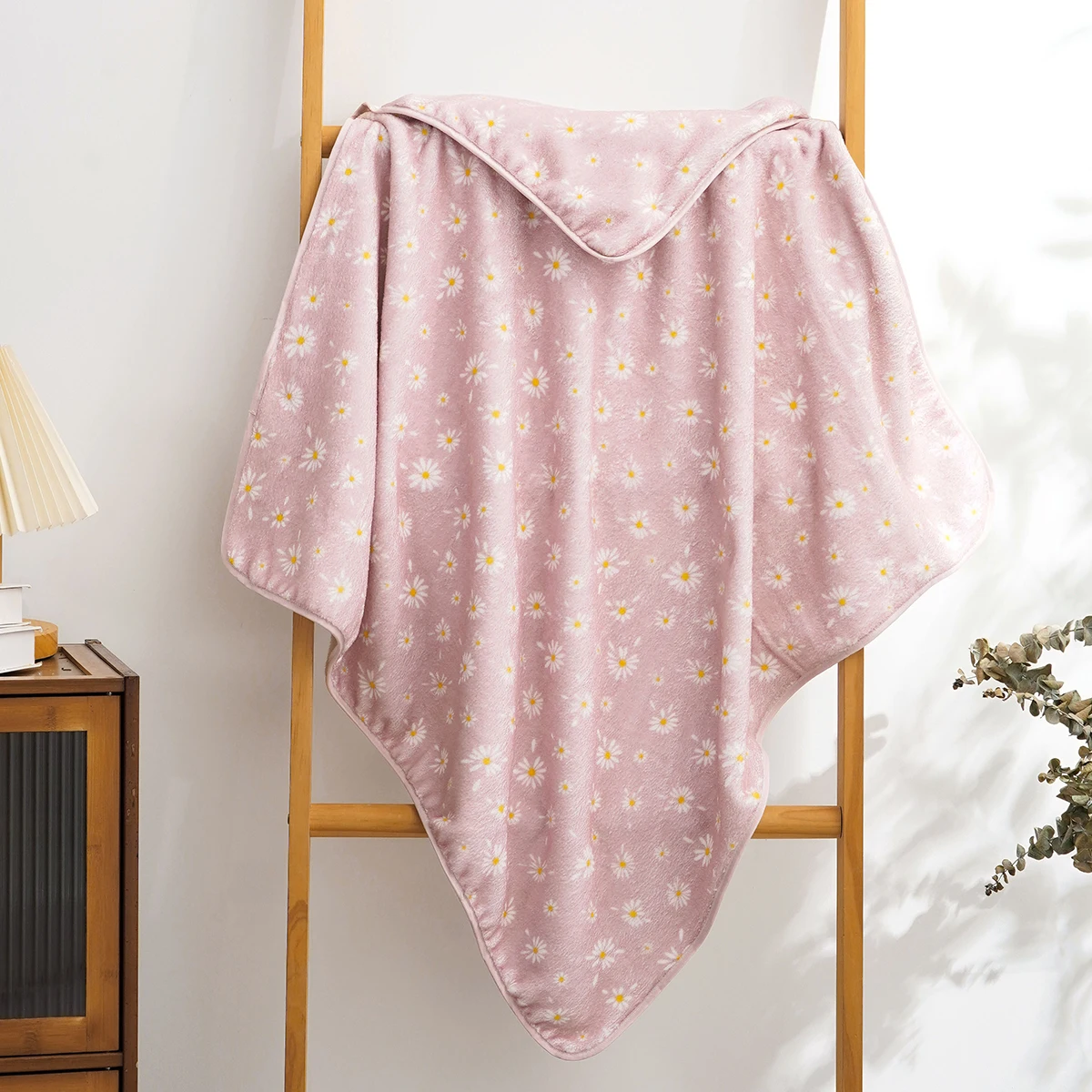 Happyflute-Manta envolvente de terciopelo Coral para bebé, 80x80CM, con capucha, Toalla de baño suave para recién nacido, ropa de cama cómoda para bebés - imagen 4