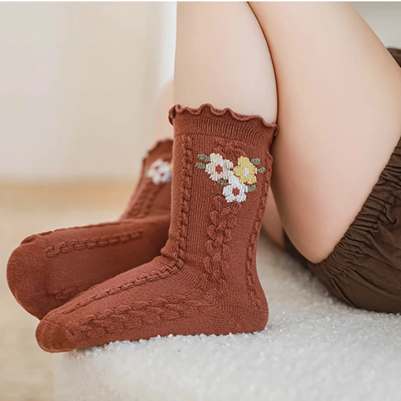 Nuevos calcetines de primavera con orillo fibroso para niños pequeños, calcetines suaves para bebés recién nacidos, giros florales para niñas, calcetines bonitos de otoño para niños de 0 a 8 años - imagen 2