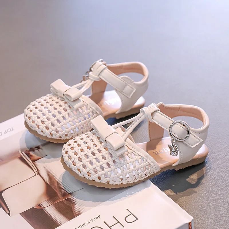 Sandalias de verano, nueva moda, zapatos versátiles para niña, zapatos suaves antideslizantes transpirables para chico, cómodos, exquisitos zapatos planos simples de princesa - imagen 3