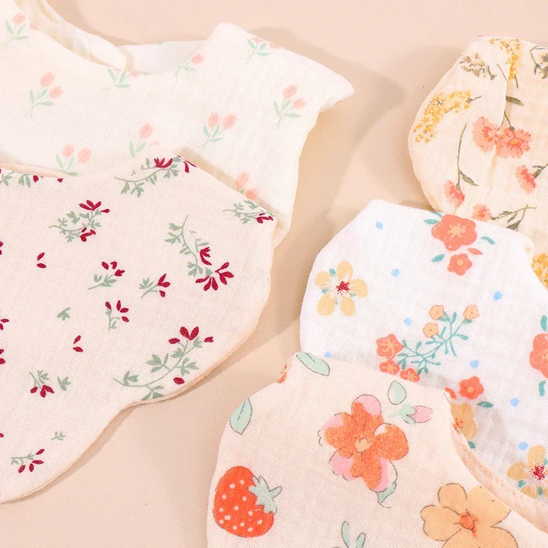 Babero bandana floral de algodón para bebé - imagen 3