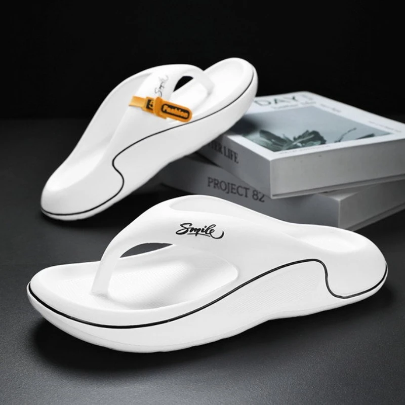 2025 nuevas chanclas de interior y exterior para hombre, zapatos de plataforma de verano, zapatillas de playa suaves de EVA para parejas, sandalias de ocio para mujer - imagen 4