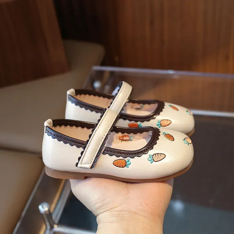 2025 zapatos para niñas primavera otoño zapatos de princesa para niñas fiesta boda niñas Oxfords zapatos de cuero PU negro, blanco - imagen 4