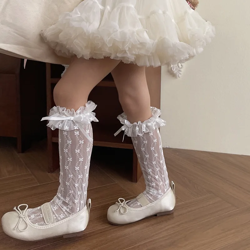 1 par dulce simplicidad moda niños niña calcetín hasta la pantorrilla bordado Floral volante encaje suelto pila calcetín Primavera Verano suave calcetín fino