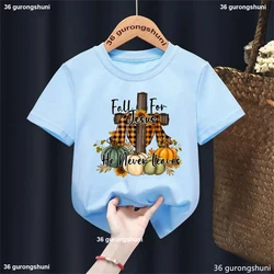 Camiseta infantil algodón He Never Leaves Jesús para niños y niñas