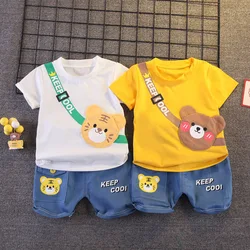 Conjunto verano bebé de algodón – Camiseta con oso y shorts