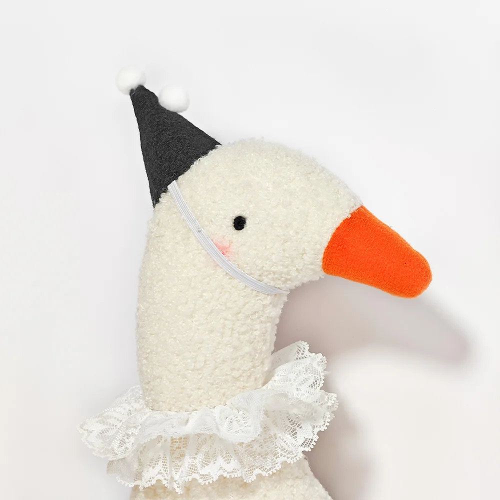 1 Uds. De pato suave de peluche de ganso, almohada para dormir, sofá, juguete bonito para niños, novia, divertido regalo de cumpleaños, muñeca decorativa para el hogar - imagen 5