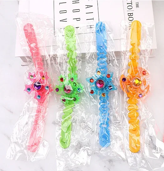 4 piece Random Color