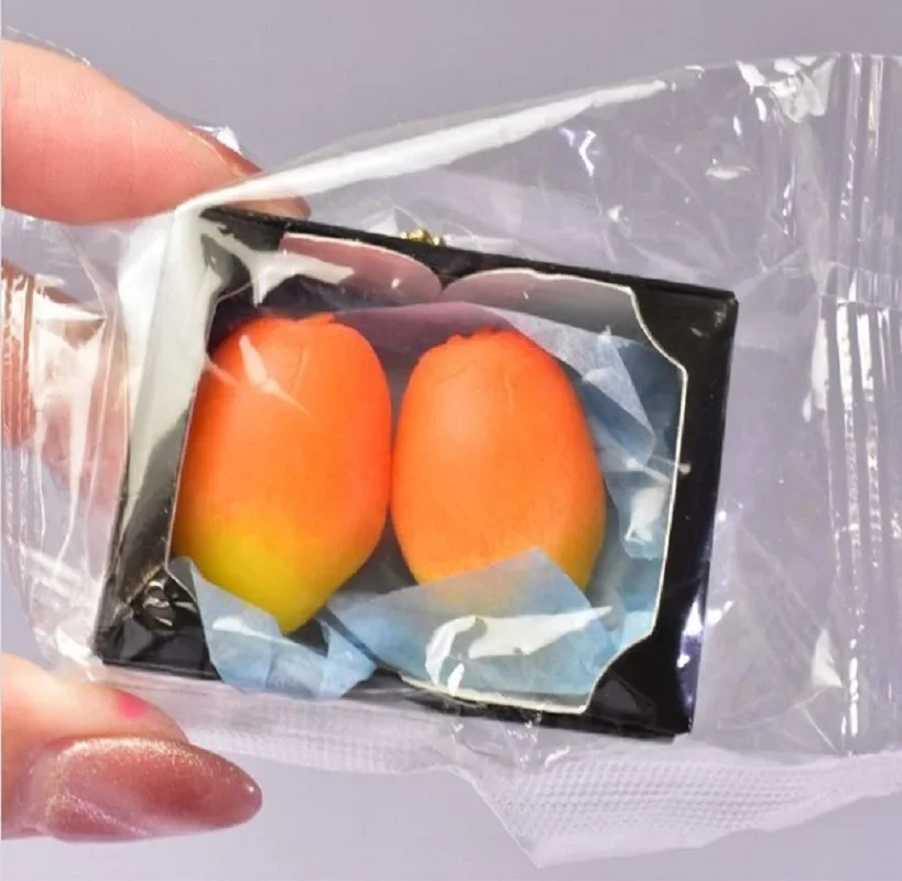 J.Dream cápsula de juguete kawaiii Punitto mascota de fruta en caja 3 miniaturas de casa de muñecas blandas de fresa y melocotón figura colgante de cadena de bolas - imagen 5