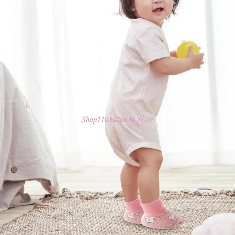 R6FD Color Mittanes y calcetines bebé enviados azar para bebés 0-6 meses 1 par - imagen 4