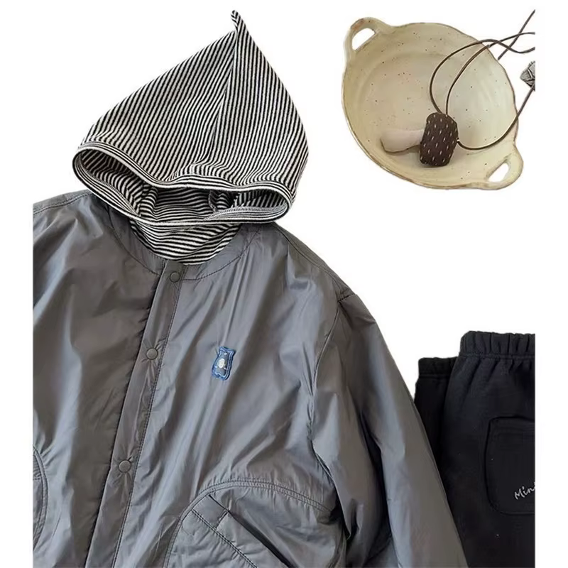 Parka infantil de invierno con corte holgado y cálido - imagen 4