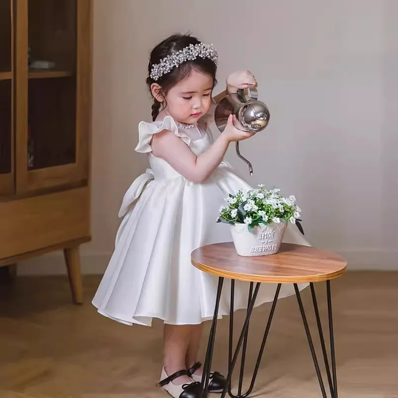 Vestido de flores para niñas, vestido de satén blanco con mangas voladoras para niños, vestido Formal de princesa para niñas con flores, primera comunión para niñas - imagen 2