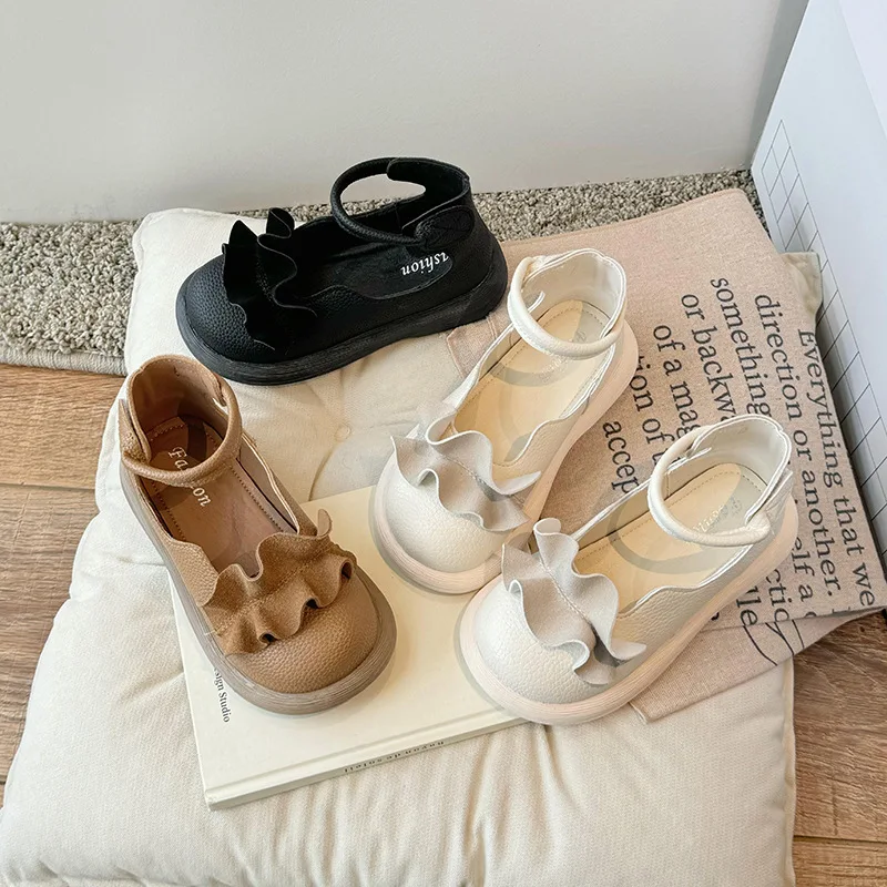 Zapato sencillo a la moda para niña, nuevas de cuero para primavera y otoño, calzado ligero antideslizante para niños, zapato individual cómodo de suela blanda para niña 2025 - imagen 4