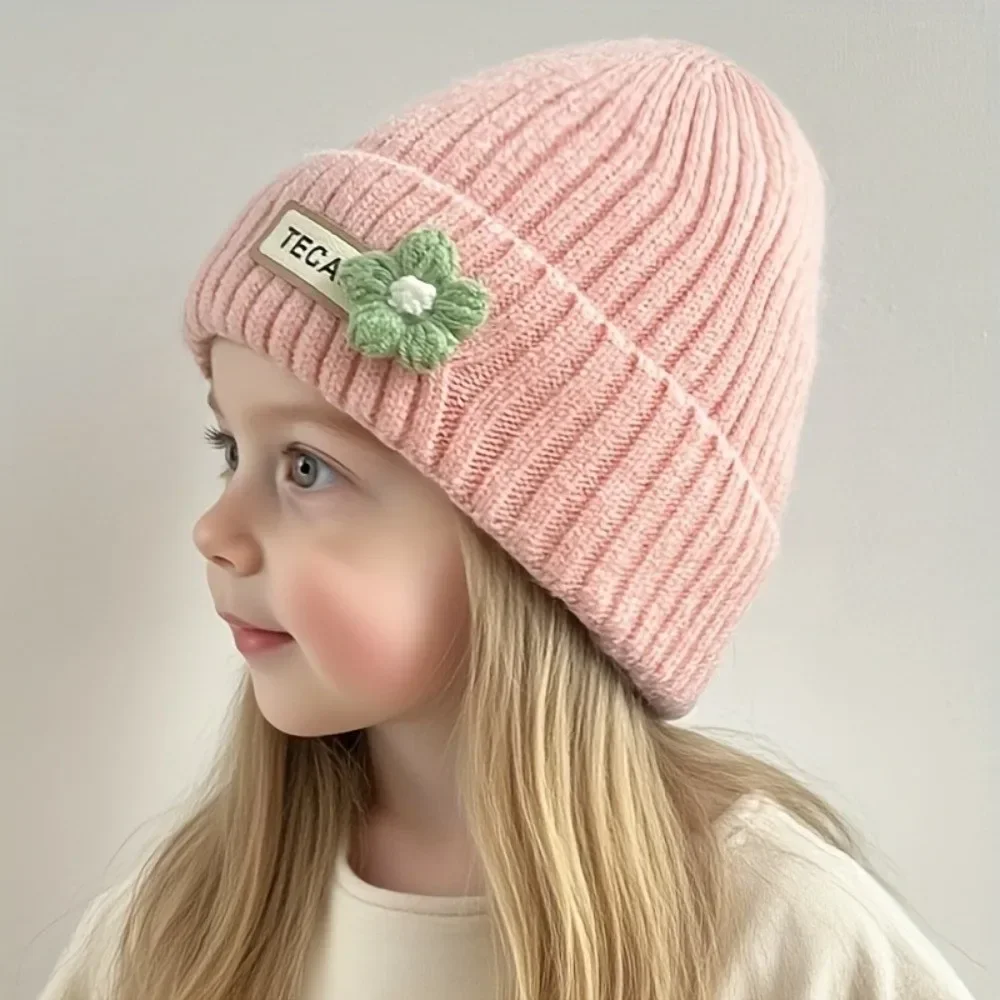 Gorro bebé niña con flores y protección oídos – Invierno cálido