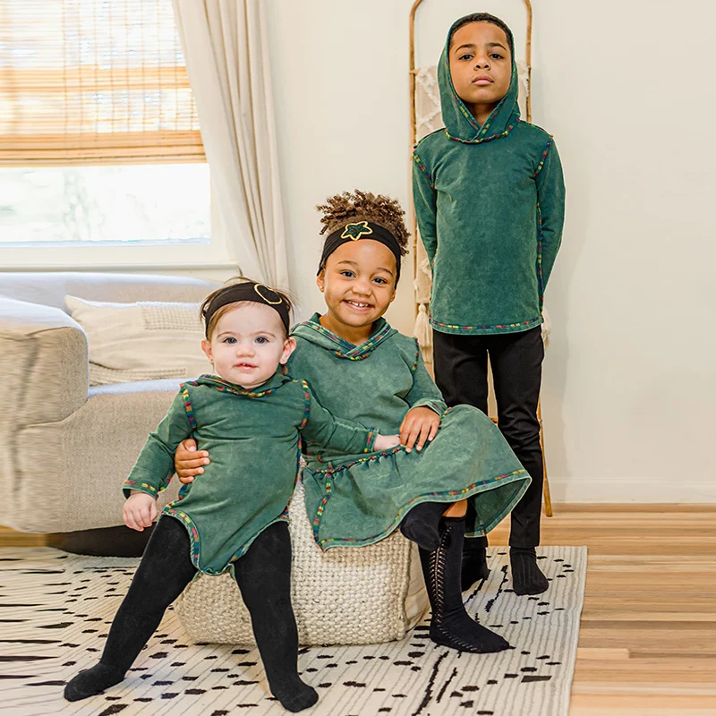 Camiseta mezclilla verde con capucha - Manga larga para niño - imagen 4