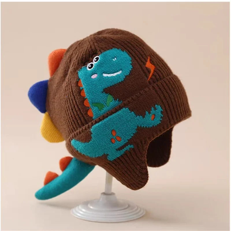 Gorro cálido de invierno con protección para los oídos para bebé, gorro súper bonito de dinosaurio 3D para niños, gorros tejidos de lana con dibujos animados para niños de 1 a 6 años - imagen 5