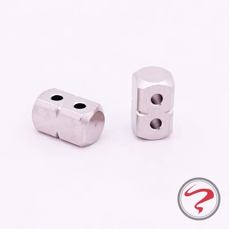 Amortiguador metálico Mini 4WD con ala central para niños - imagen 2