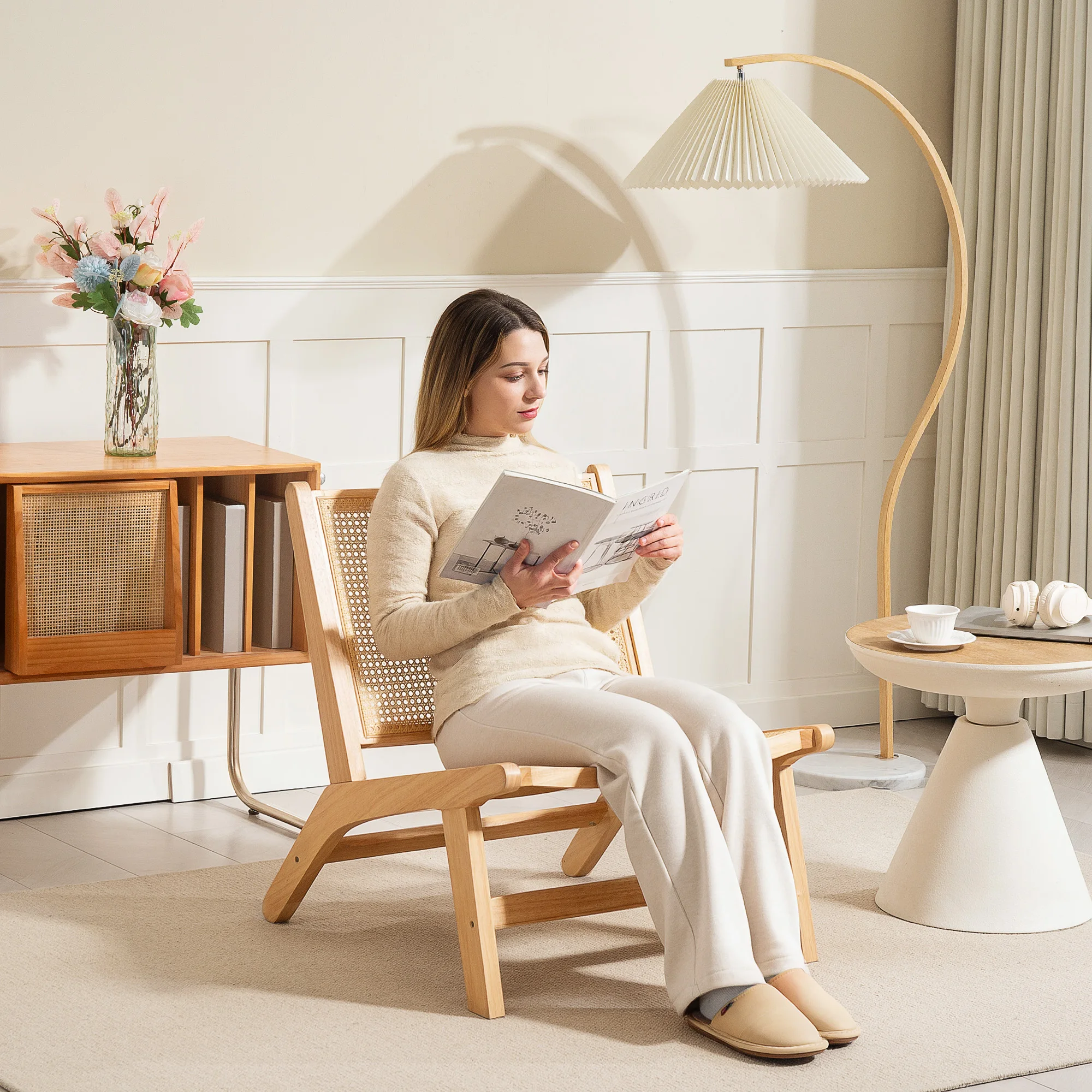 HOMCOM Sillón de Salón Nórdico Butaca de Salón con Respaldo y Asiento Amplio de Ratán Marco de Madera Butaca para Dormitorio Sala de Estar Natural