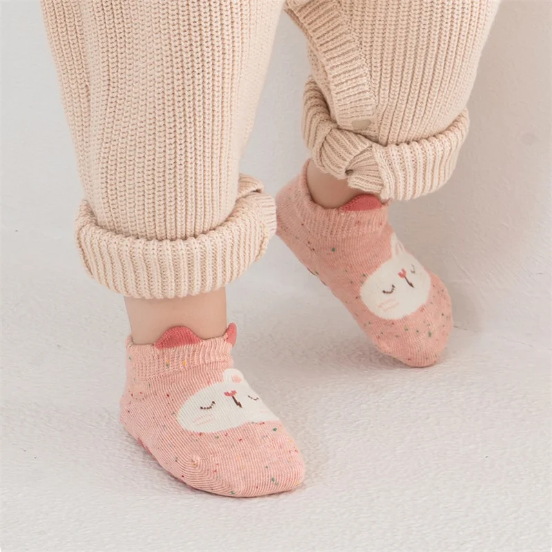 Calcetines antideslizantes para niños y niñas de 0 a 5 años, calcetines con estampado de dibujos animados para recién nacidos, Otoño e Invierno - imagen 2