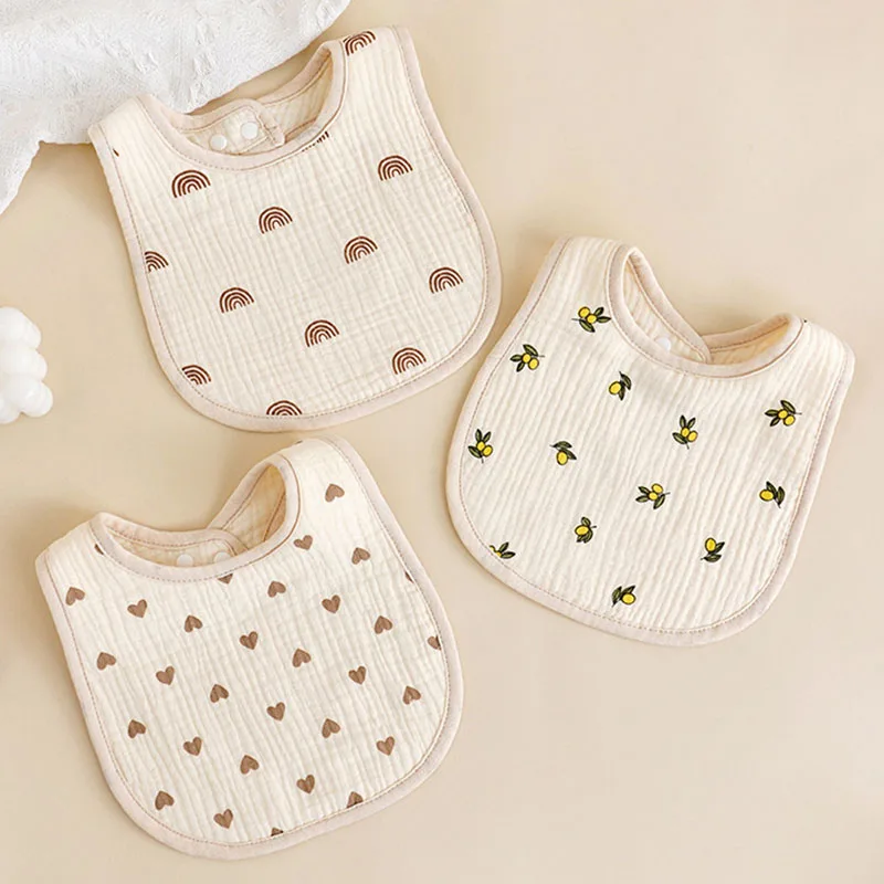 Baberos de tela para bebé recién nacido estampados - imagen 3