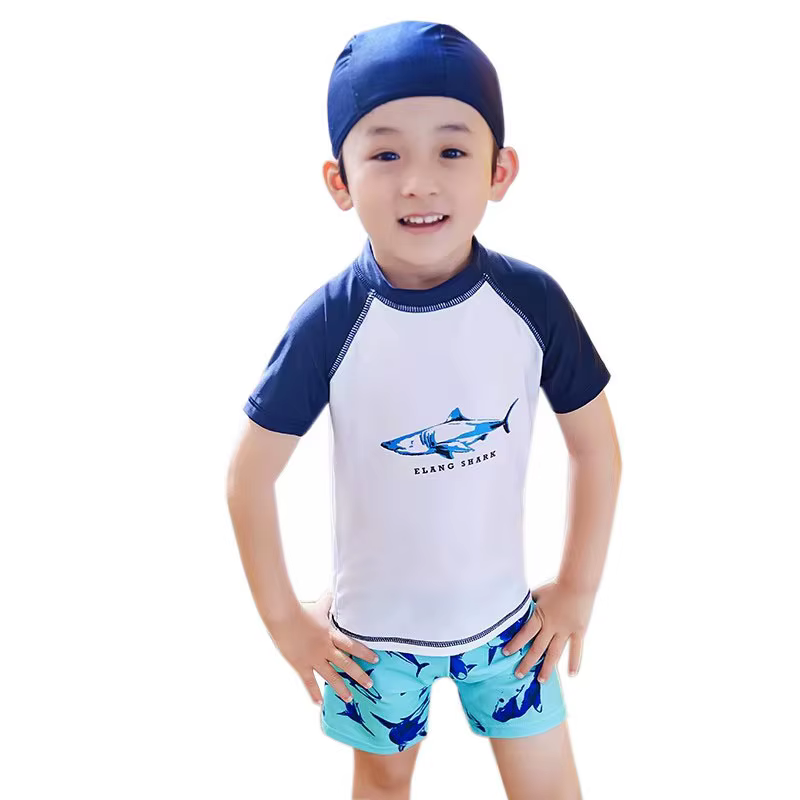 Bañador dos piezas niño con estampado tiburón – Secado rápido - imagen 2