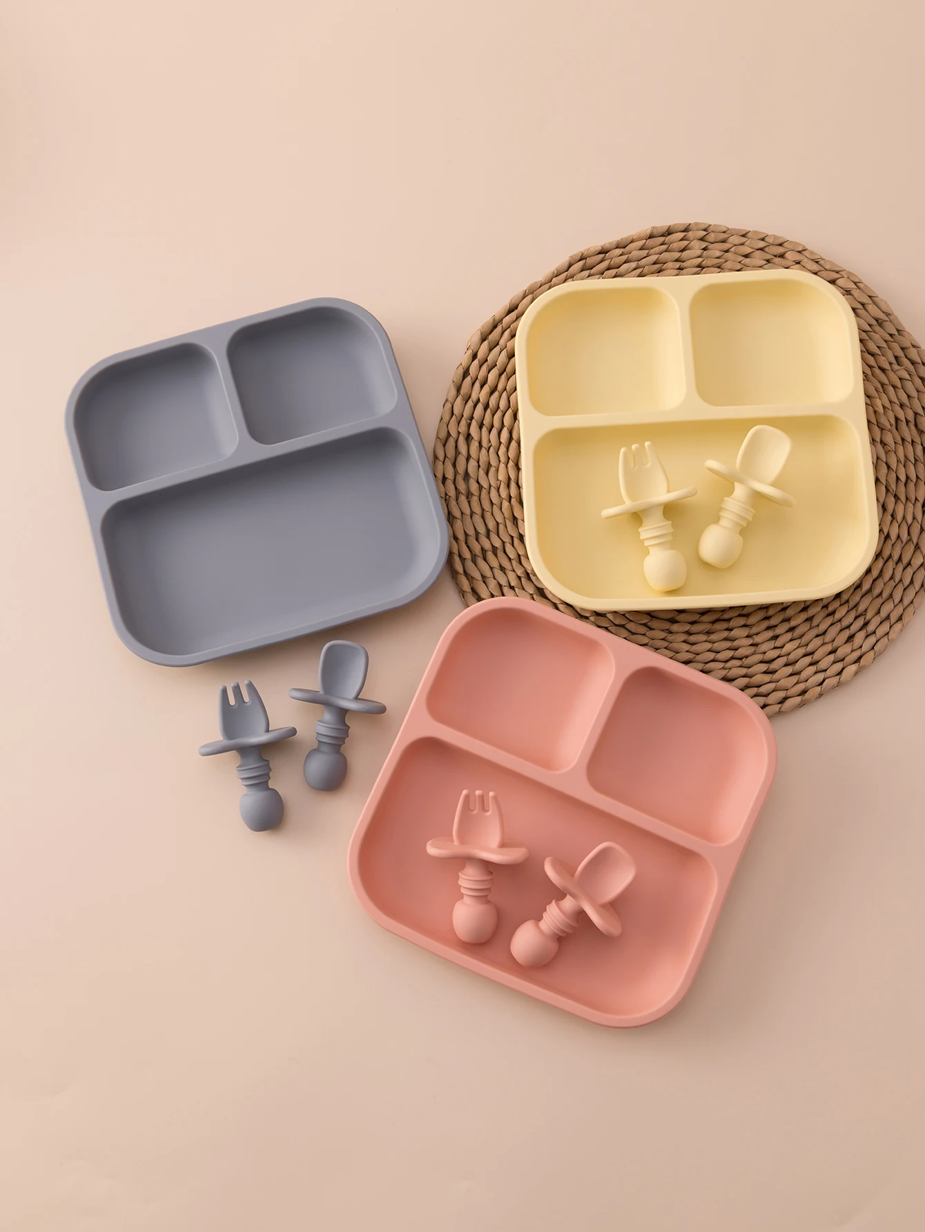 Juego de alimentación de bebé colorido, platos de succión de silicona, cuchara de entrenamiento sin BPA, tenedor, vajilla de destete para niños pequeños, 3 uds. - imagen 4