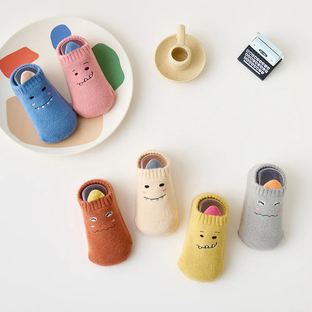 Calcetines de algodón para bebé, medias suaves y bonitas con expresión para antes de caminar, para recién nacidos, niñas y niños, diadema tejida, otoño e invierno - imagen 5
