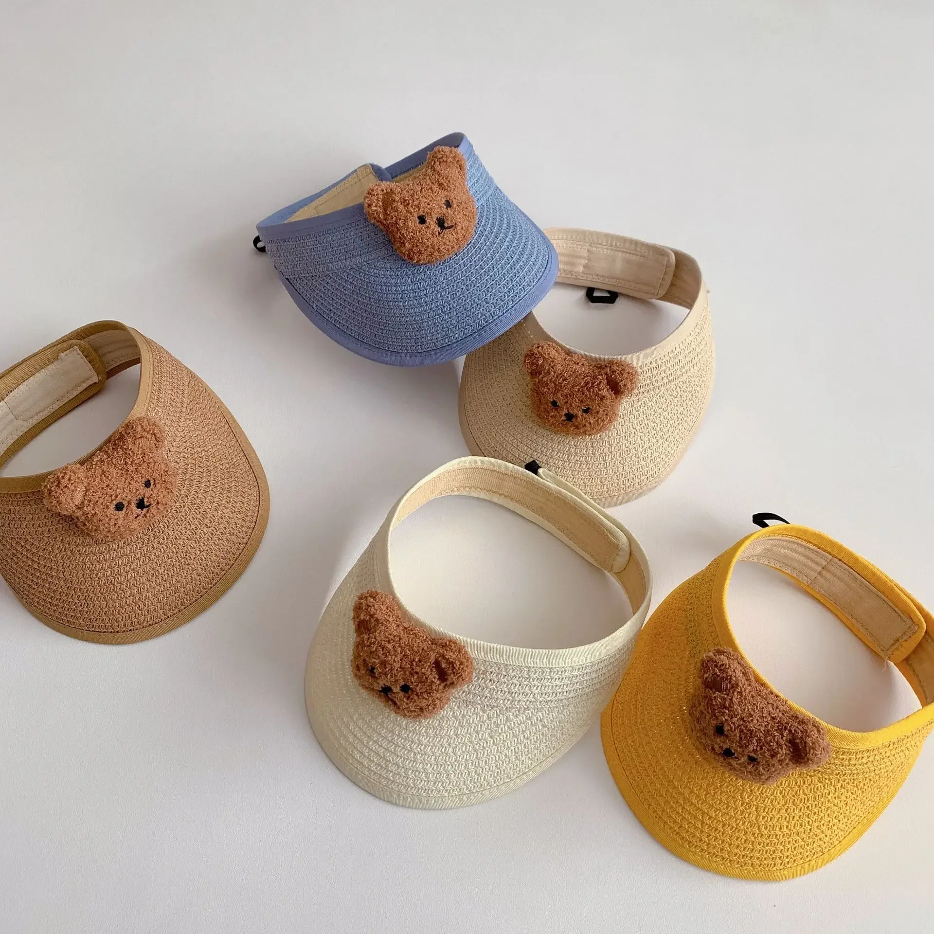 Gorro protección solar bebé – Diseño oso con diadema trenzada - imagen 3