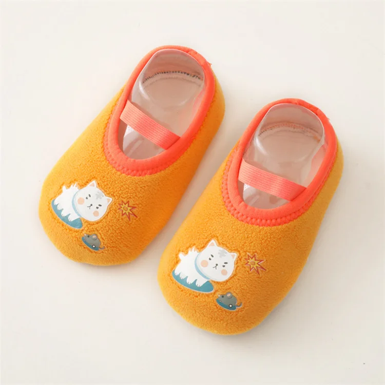 Zapatillas bebé uso interior