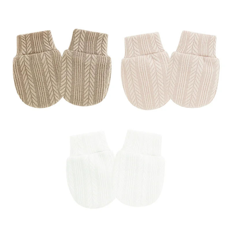Otoño Invierno guantes para recién nacidos guantes antiarañazos de Color sólido para niñas niños protección facial suave accesorios para bebés 3 unids/lote - imagen 3
