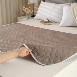 Protector de orina lavable para bebé - transpirable y antideslizante
