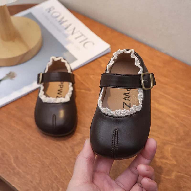 Zapatos de cuero para niñas, zapatos de princesa de encaje para fiesta de cumpleaños, suela suave antideslizante, ligeros, para primavera y otoño - imagen 3